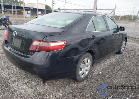 2008 Toyota Camry Le z USA, uszkodzony, nr VIN 4T1BE46K48U774892